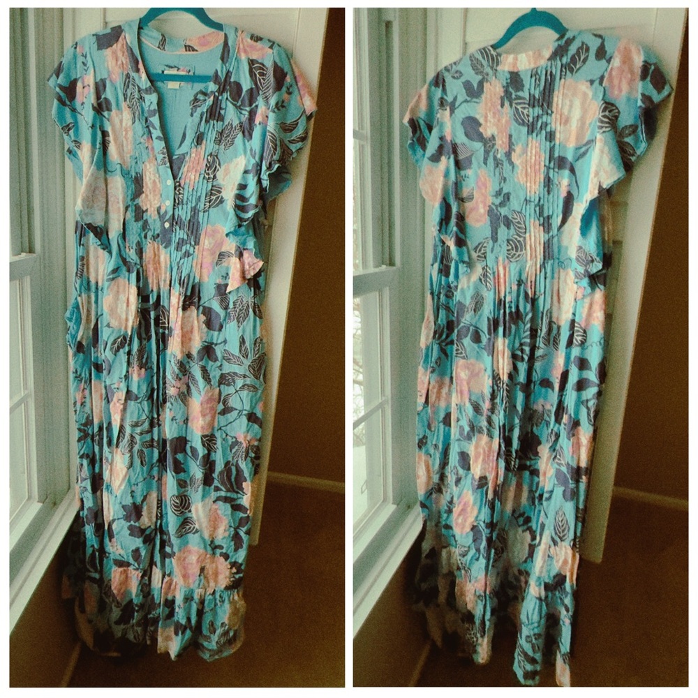 Anthropologie Blue Floral Maeve Cassandra dress
Size XL (Generous fit) VGUC - Picture 2 of 7